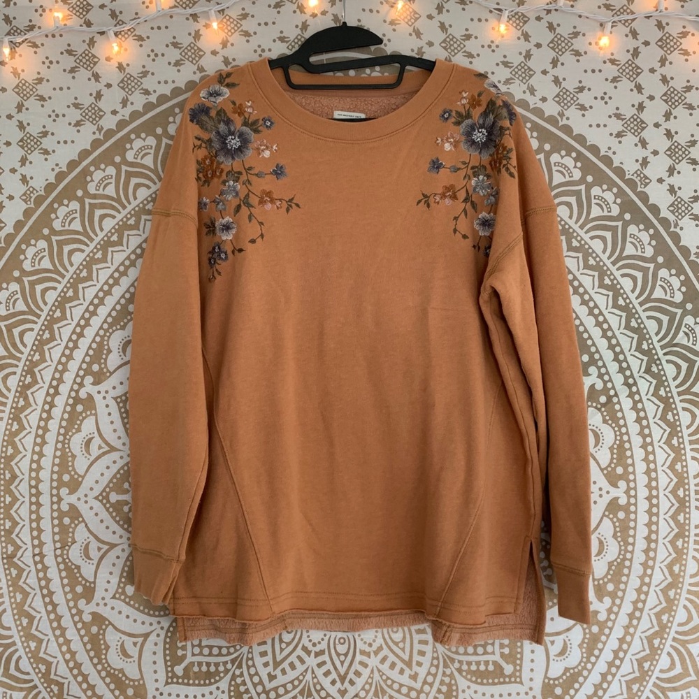 A&E “Ahh-mazingly” Soft Sweater
